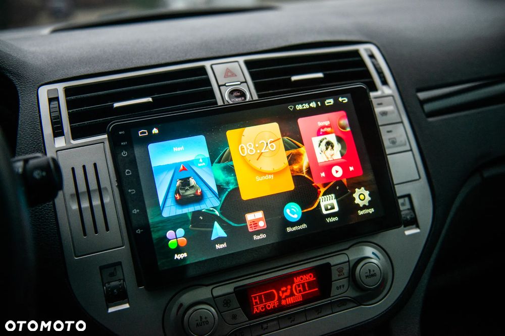 Ford Kuga 2.0 TDCi 4x4 Titanium - 34