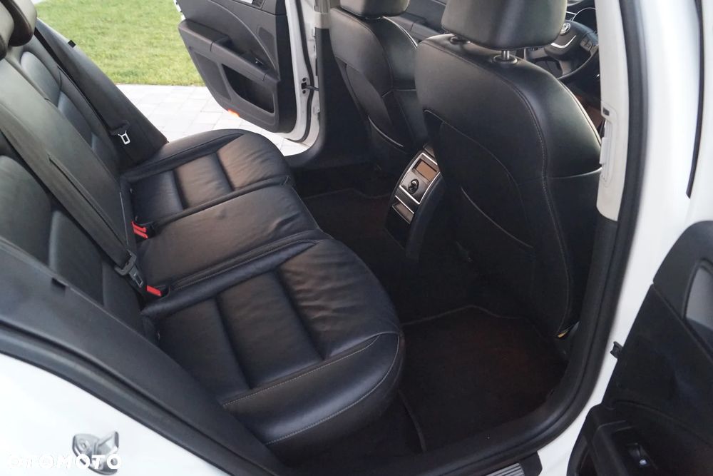 Skoda Superb 2.0 TDI Exclusive - 22