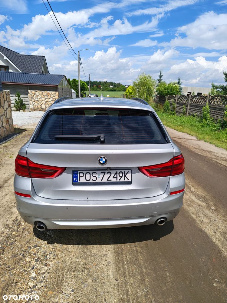 BMW Seria 5 530d xDrive Sport Line - 12