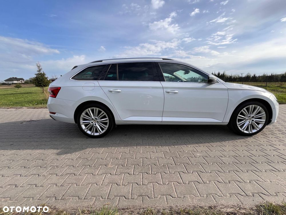Skoda Superb 2.0 TDI DSG Style - 4