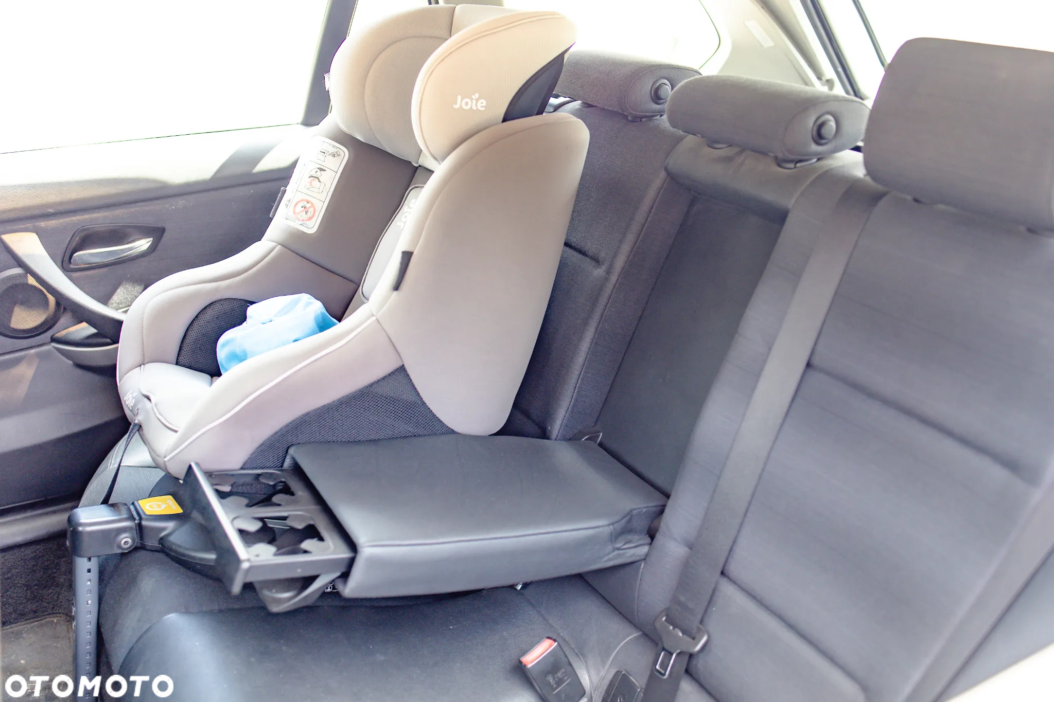BMW Seria 3 320d DPF Touring - 9