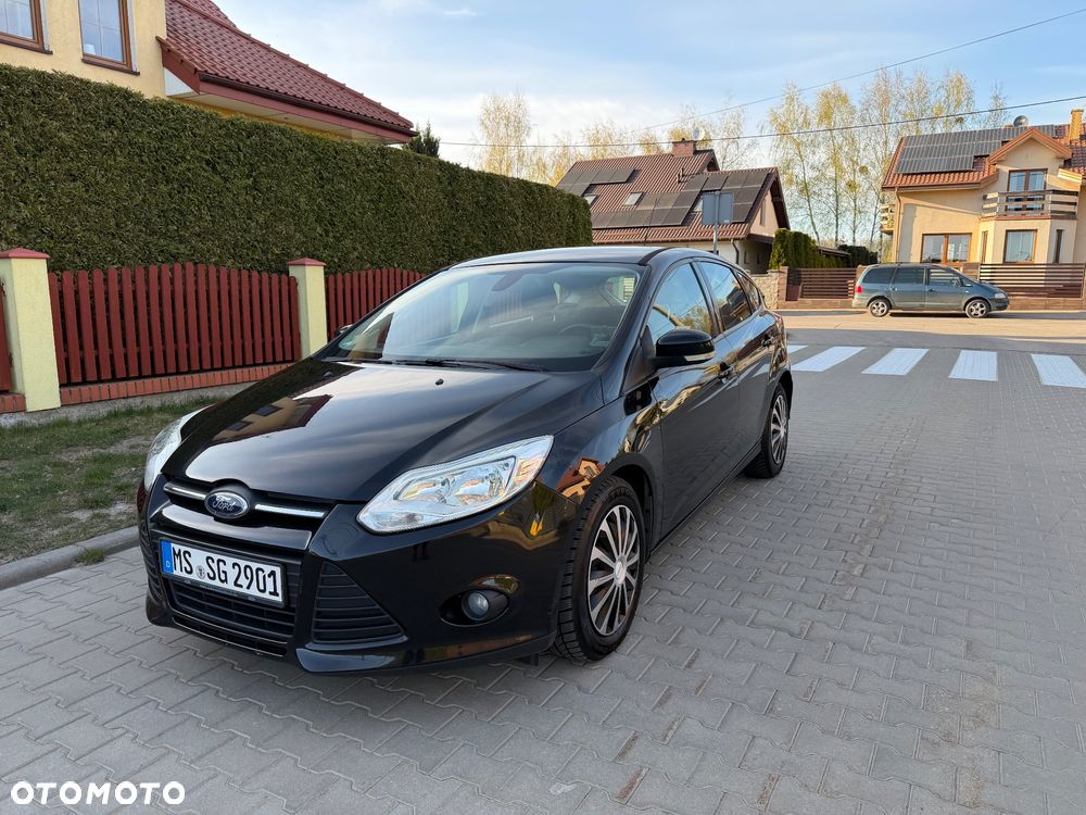 Ford Focus 1.6 TDCi DPF Champions Edition - 10