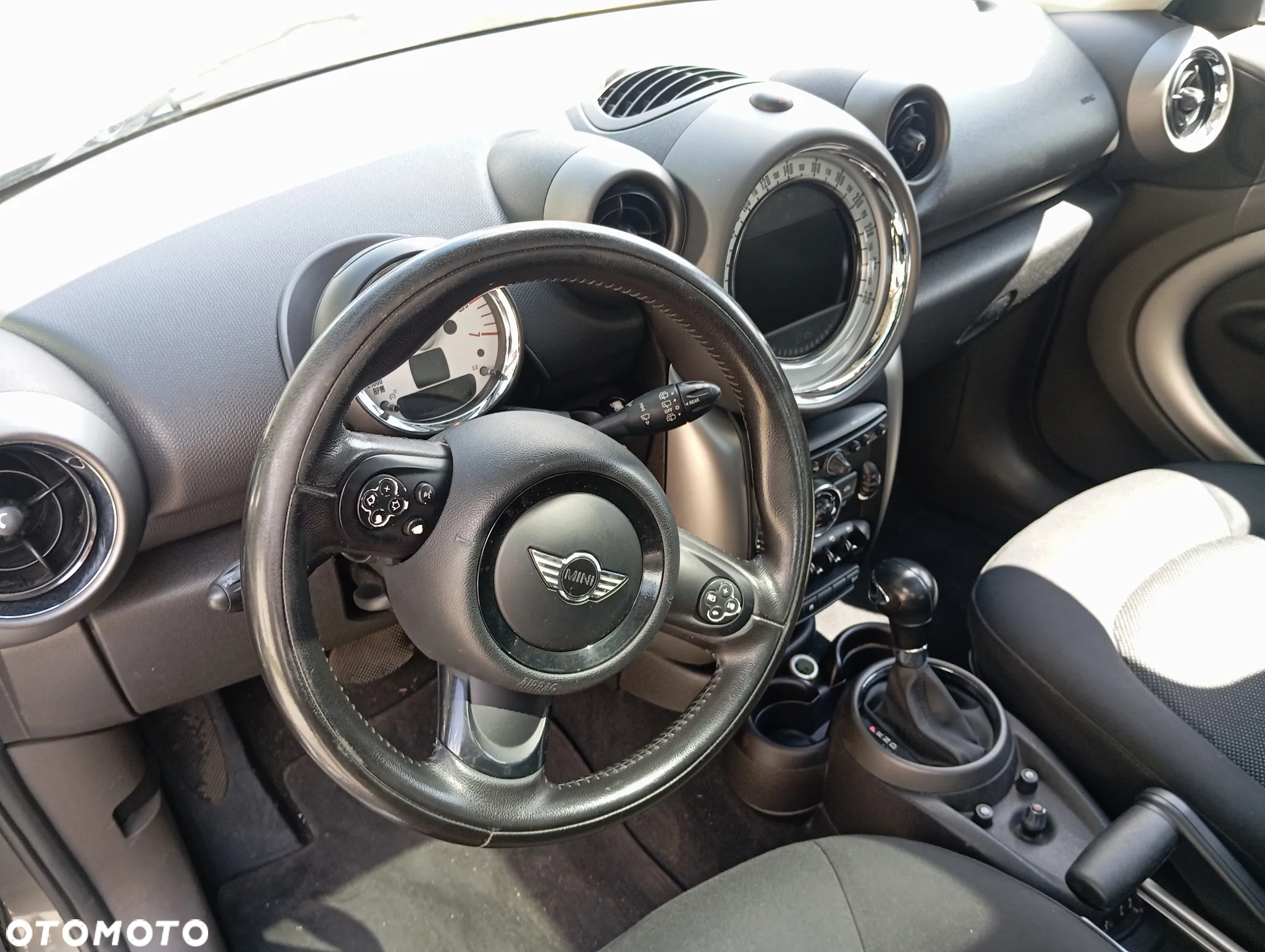 MINI Countryman Cooper D - 10