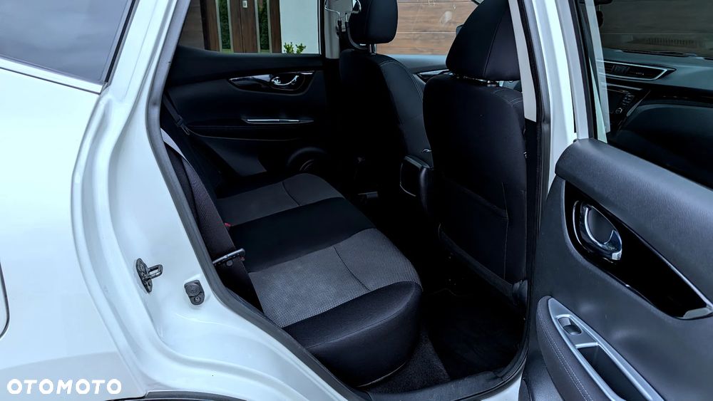Nissan Qashqai 1.6 DIG-T 360 - 10