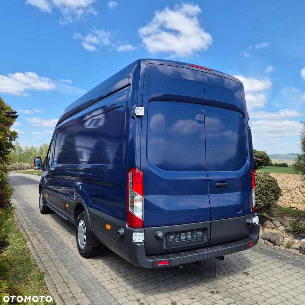 Ford Transit - 8
