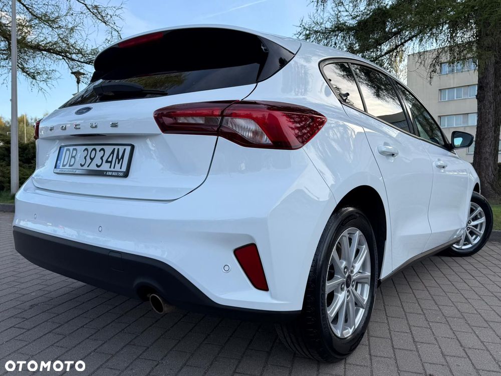 Ford Focus 1.0 EcoBoost STart-Stopp-System TITANIUM - 27