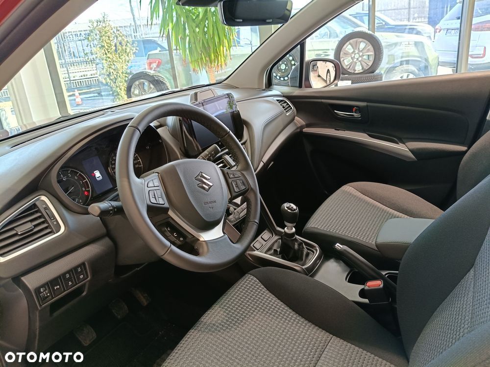 Suzuki SX4 S-Cross 1.5 DualJet Hybrid Elegance SP AGS - 8
