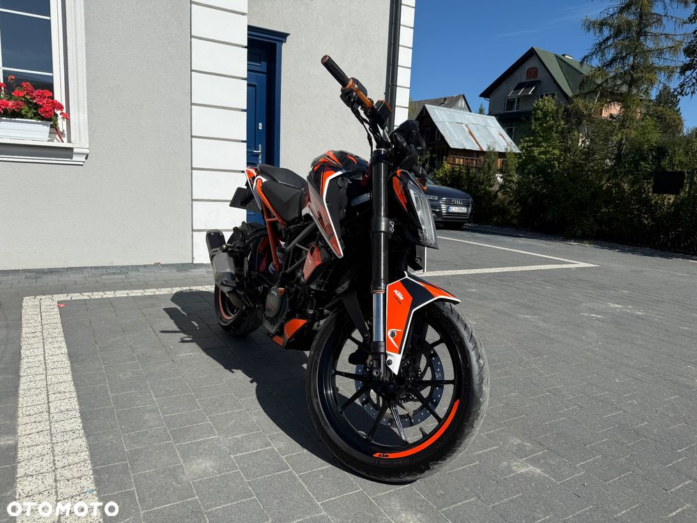 KTM Duke 125 - 12