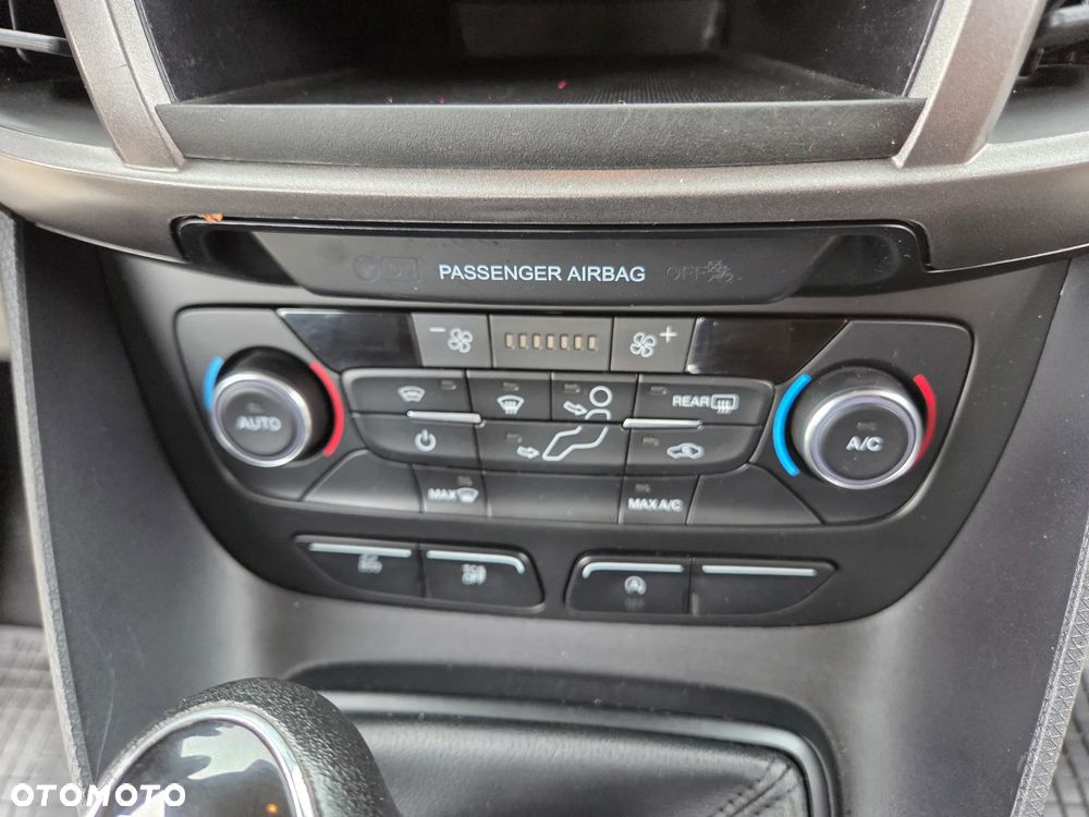Ford Transit Connect Kombi 230 L2 Trend - 37
