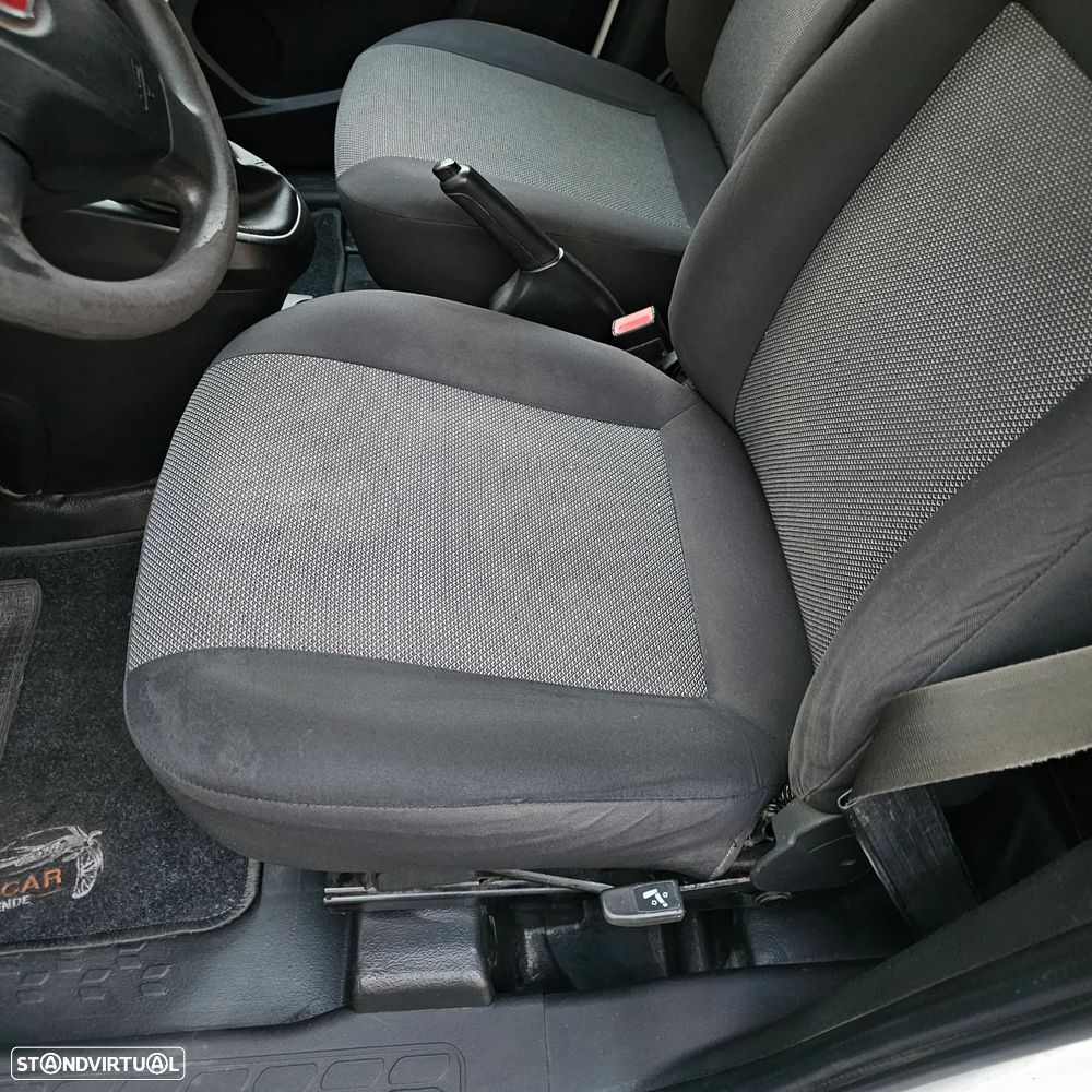 Fiat Doblo - 9