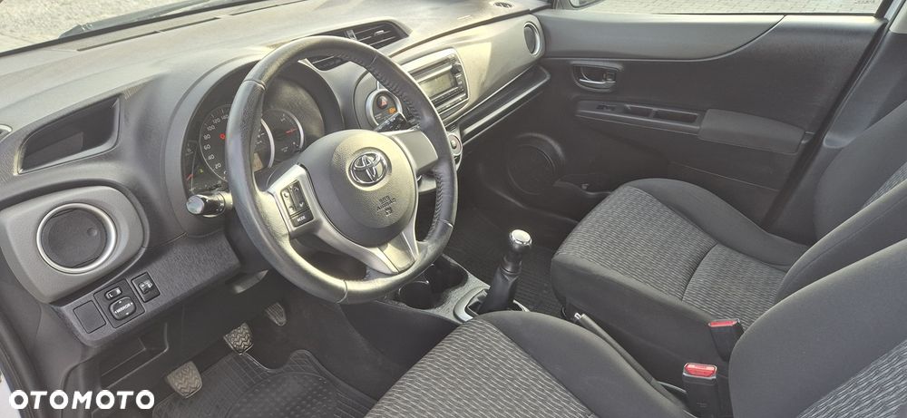 Toyota Yaris 1.0 Active - 8