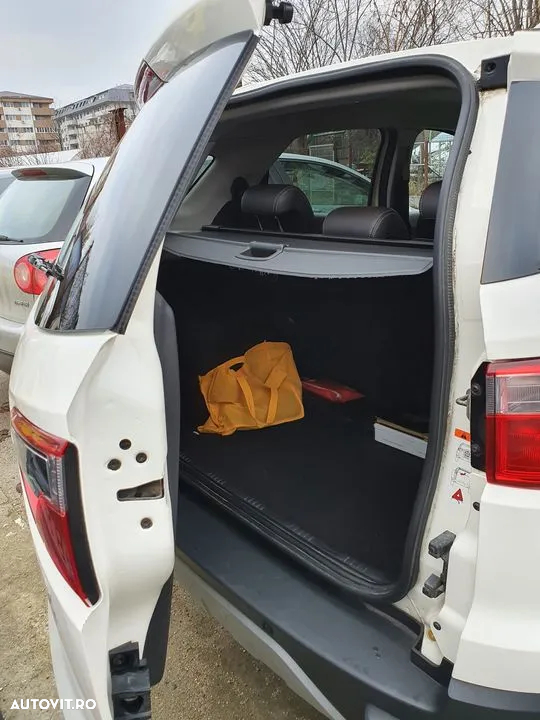 Ford EcoSport 1.5 TDCi Titanium - 6