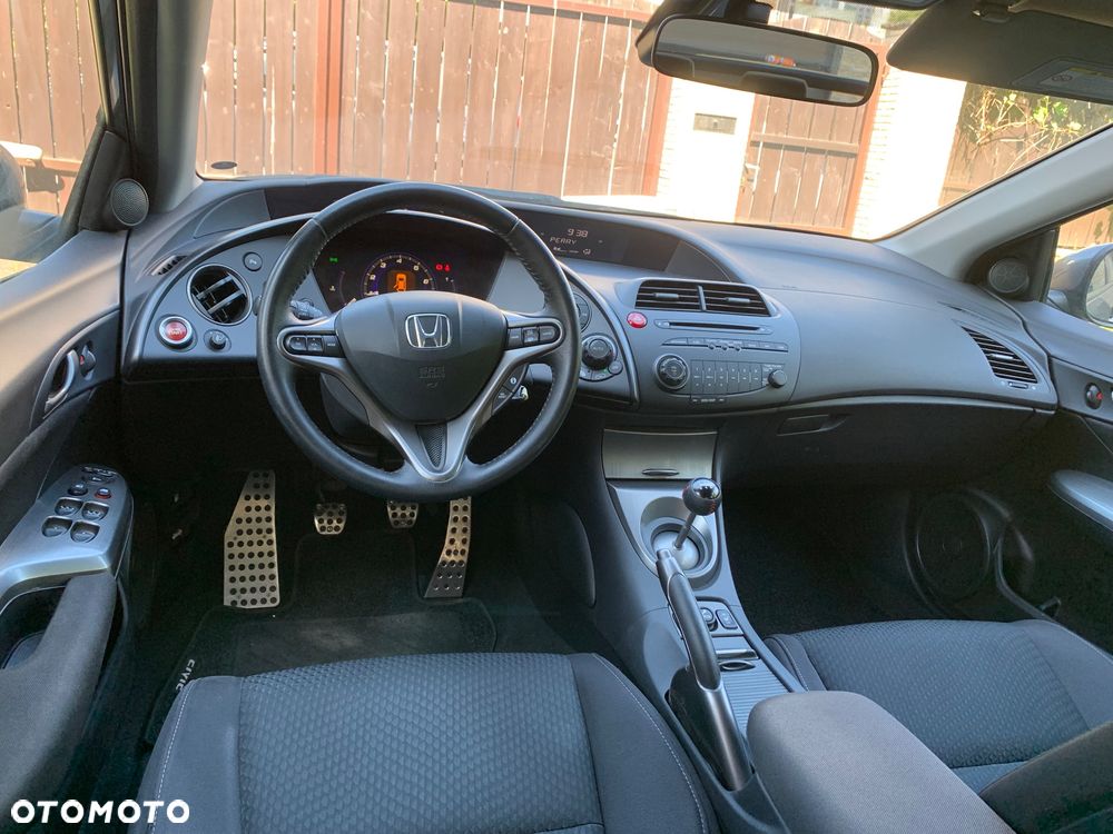 Honda Civic 1.8i-VTEC Sport - 7