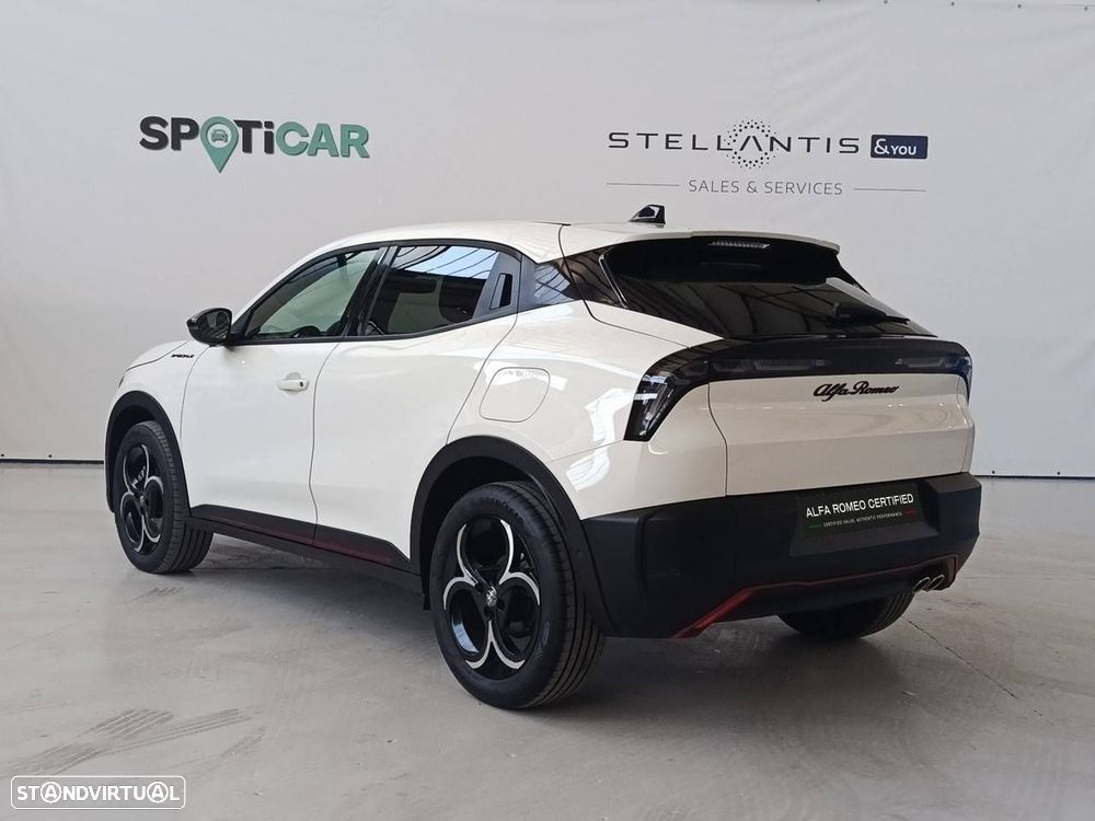 Alfa Romeo Junior 1.2 Speciale eDCT6 - 5