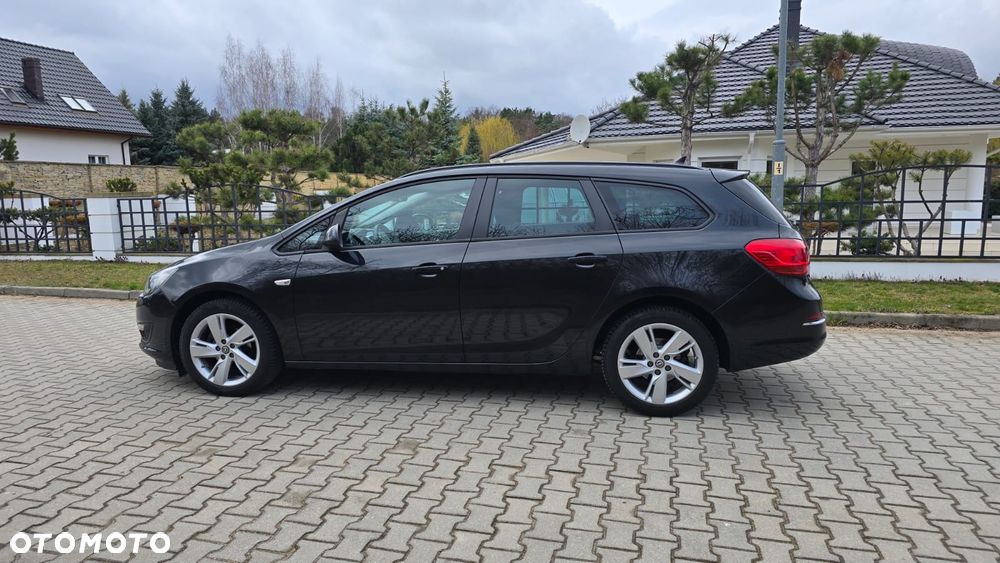 Opel Astra 1.4 T Sport EU6 - 8