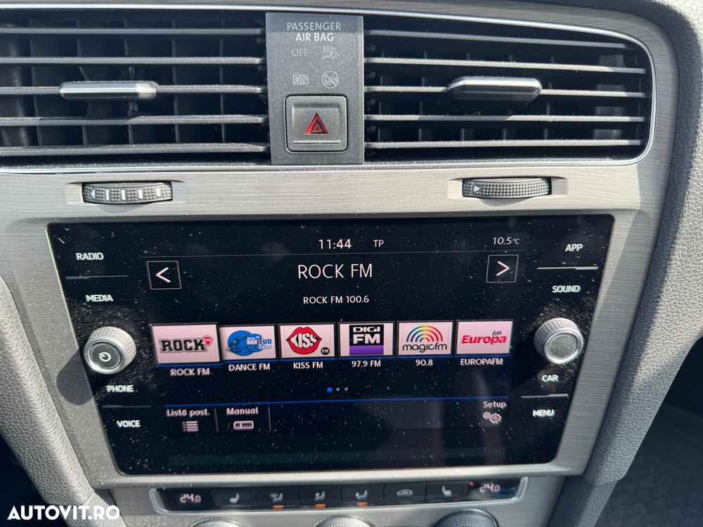 Volkswagen Golf 1.6 TDI DPF BMT DSG Comfortline - 2