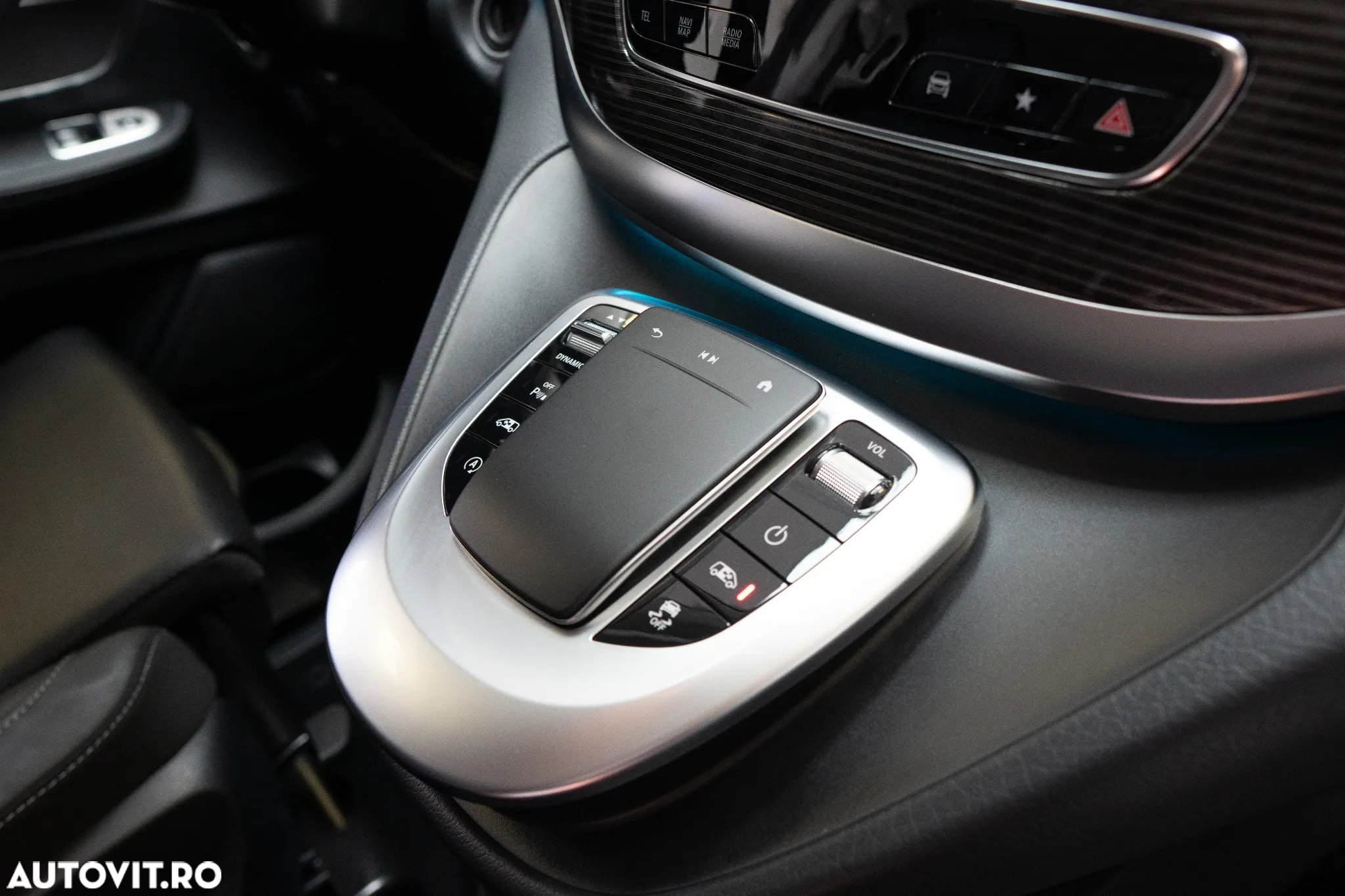 Mercedes-Benz V 250 d Combi Lung 190 CP AWD 9AT AVANTGARDE - 18