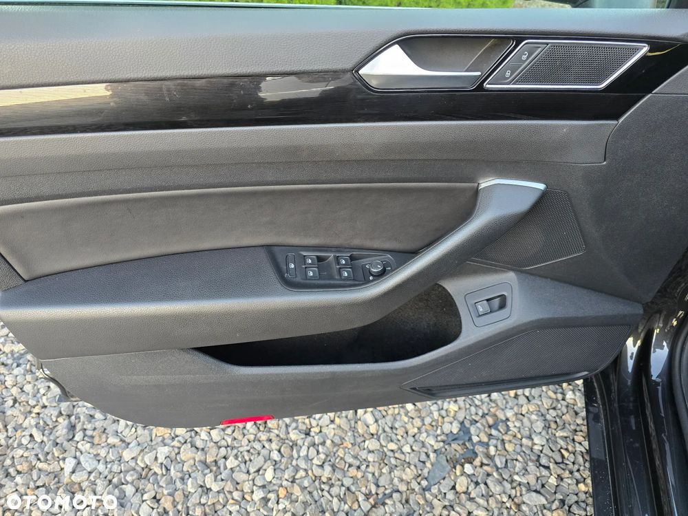 Volkswagen Arteon 2.0 TDI SCR Elegance DSG - 3