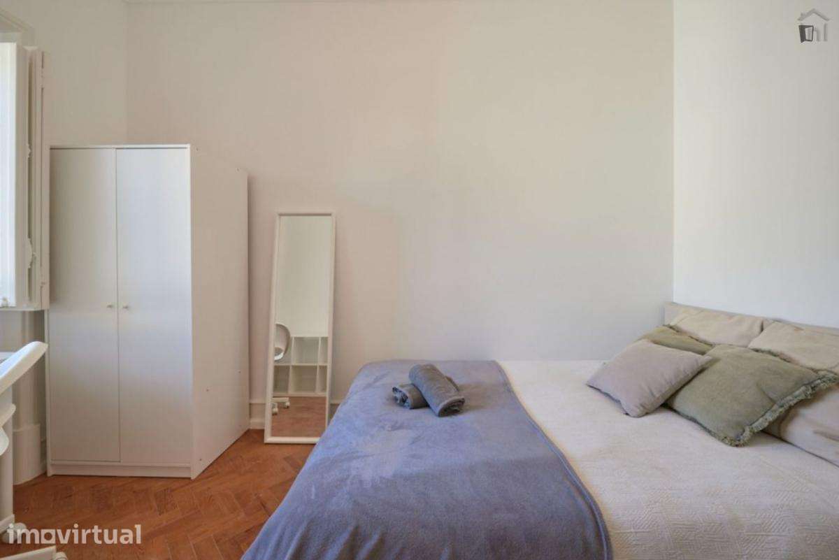 Quarto - localizado em Alameda Lisbon - Grande imagem: 4/12