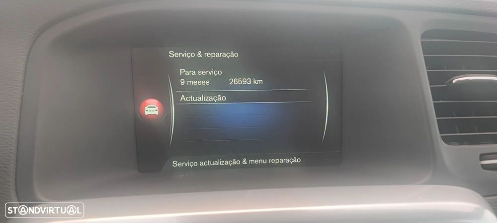 Volvo V60 2.4 D6 R-Design AWD Phev - 29