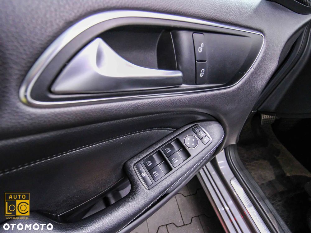 Mercedes-Benz Klasa B 180 d 7G-DCT SCORE - 26