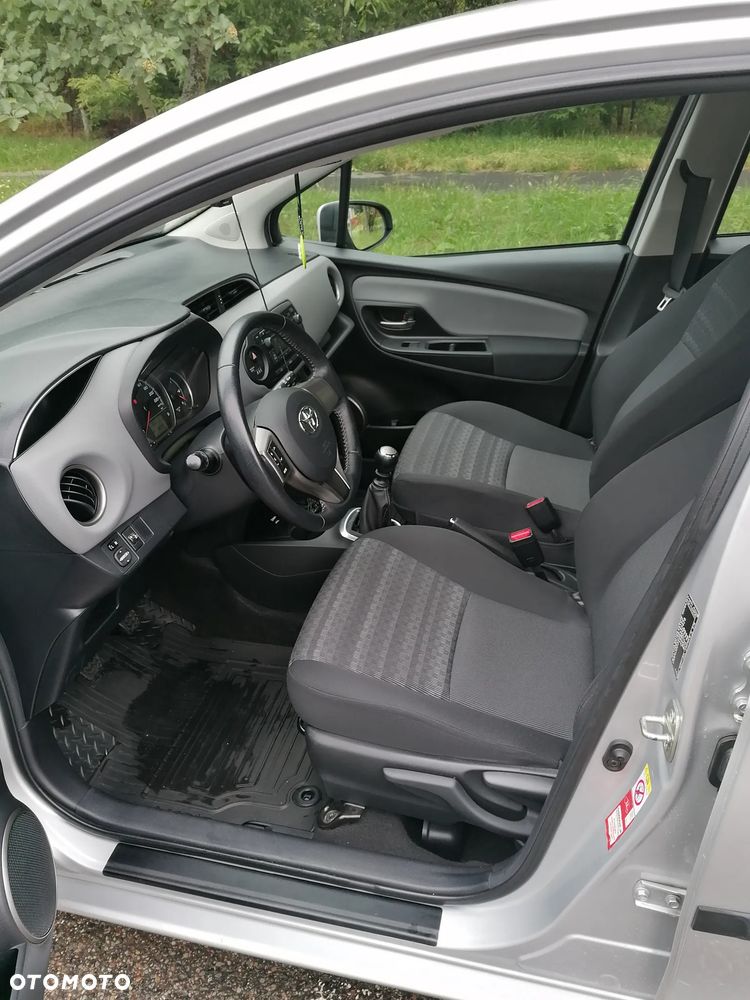 Toyota Yaris 1.33 Life EU6 - 5