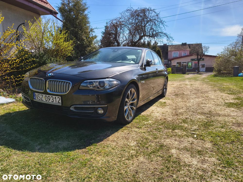 BMW Seria 5 528i Modern Line - 4