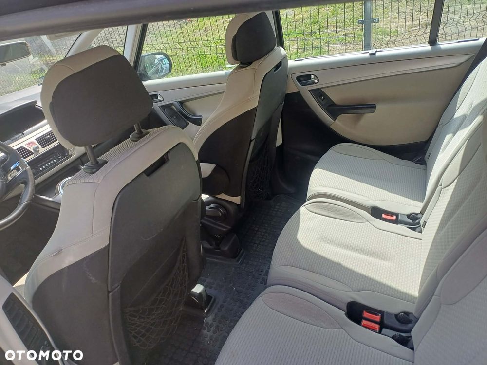 Citroën C4 - 13