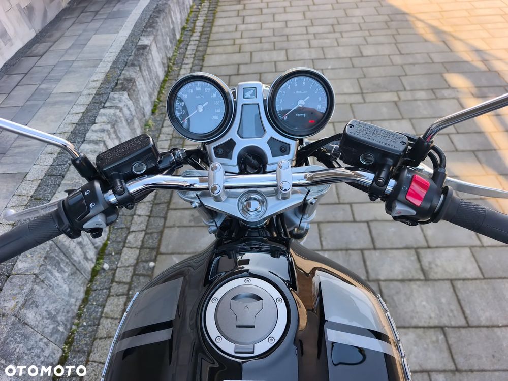 Honda CB - 29