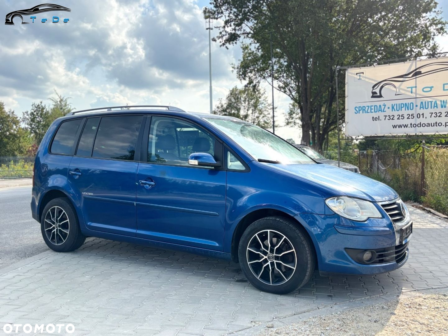 Volkswagen Touran 1.4 TSI Highline - 11