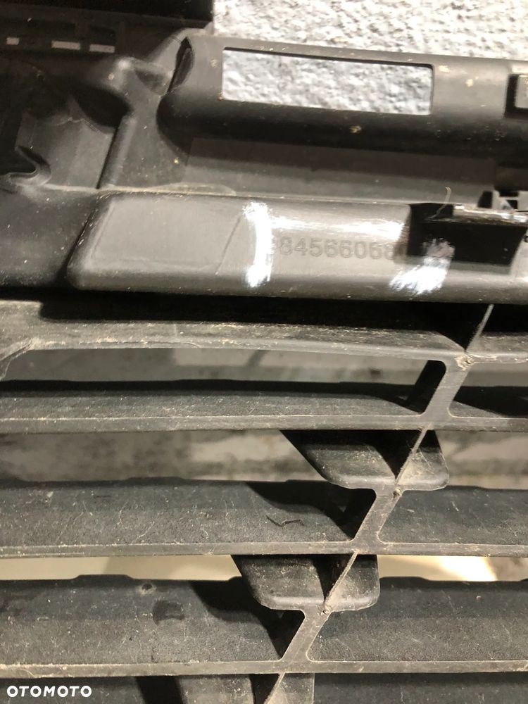 KRATKA ZDERZAKA PEUGEOT 3008 9845660680 - 3