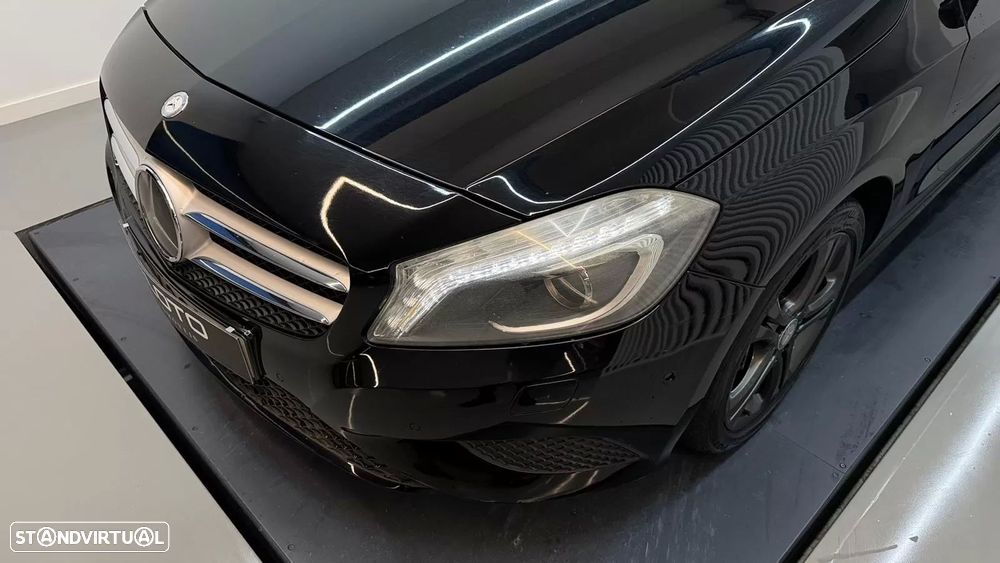 Mercedes-Benz A 180 d - 4