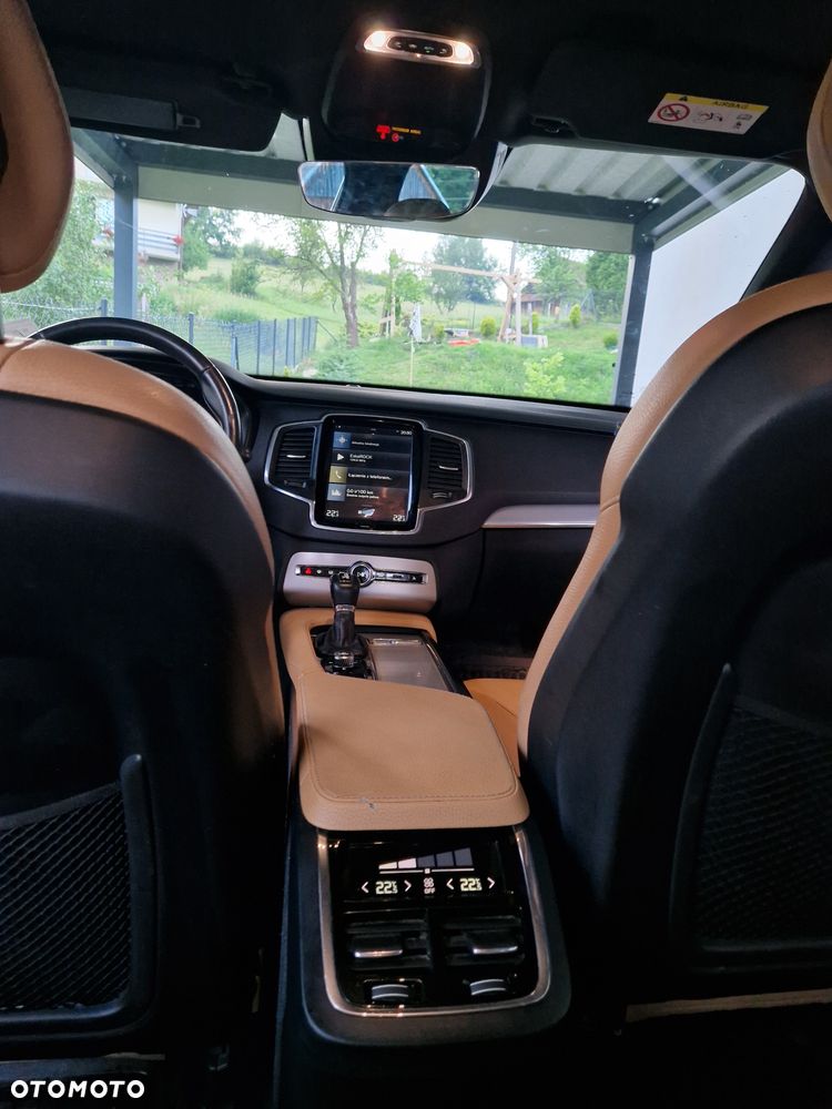 Volvo XC 90 - 6