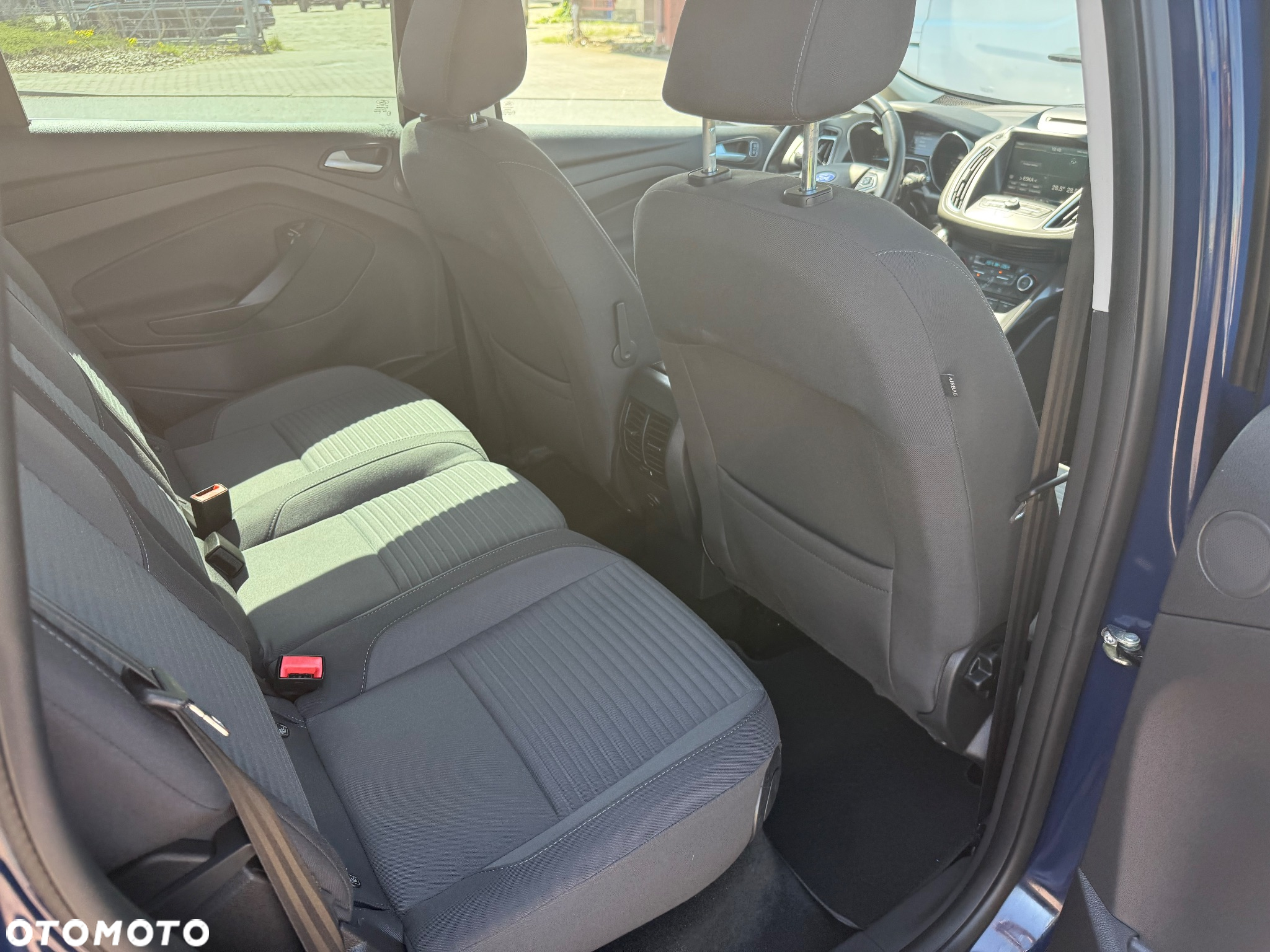 Ford C-MAX 2.0 TDCi Titanium ASS - 11