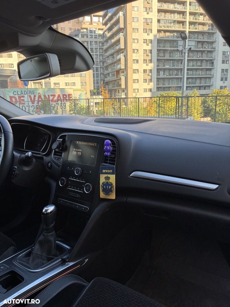 Renault Megane TCe GPF Intens - 17