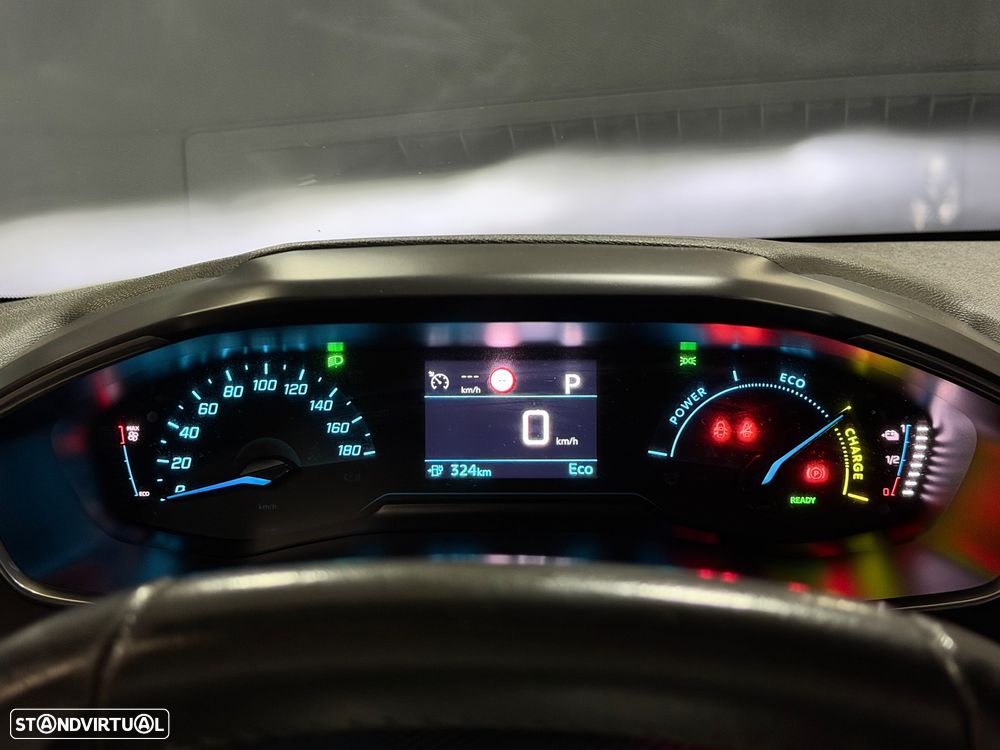 Peugeot e-208 50 kWh Allure - 5