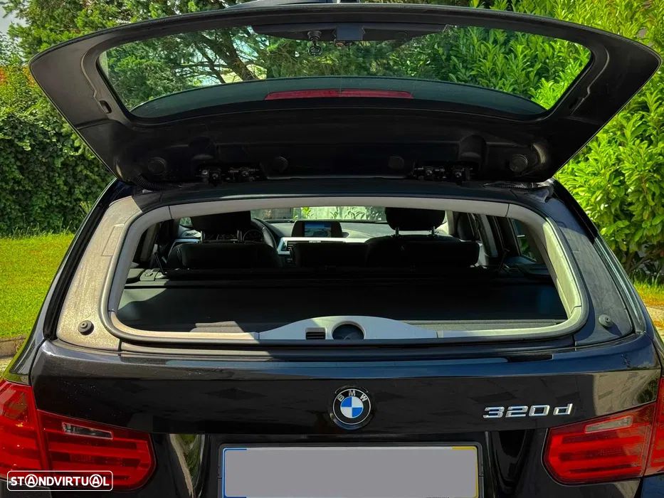BMW 320 d Auto Exclusive - 8