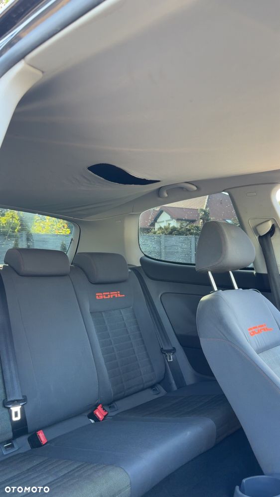 Volkswagen Golf 1.6 FSI Sportline - 10