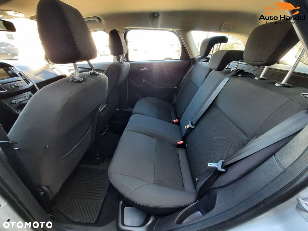 Ford Focus 1.0 EcoBoost STart-Stopp-System TITANIUM - 37