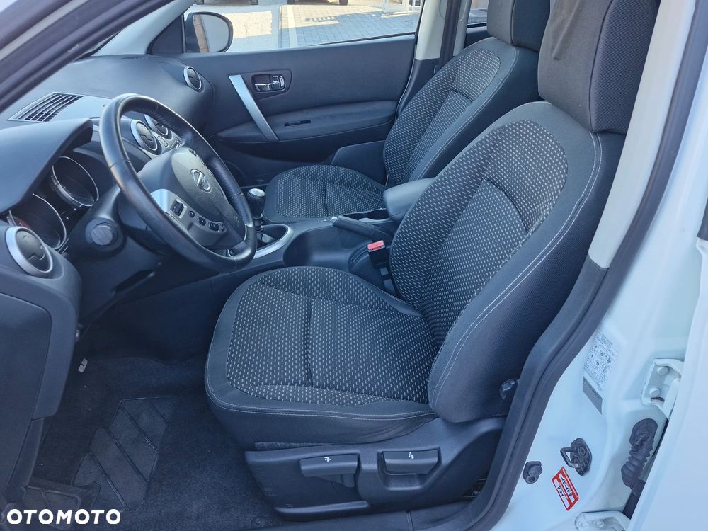 Nissan Qashqai - 13