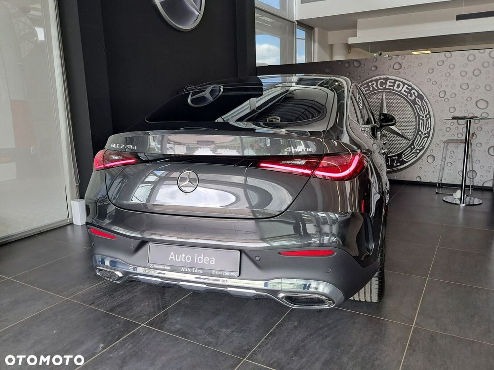 Mercedes-Benz GLC - 19