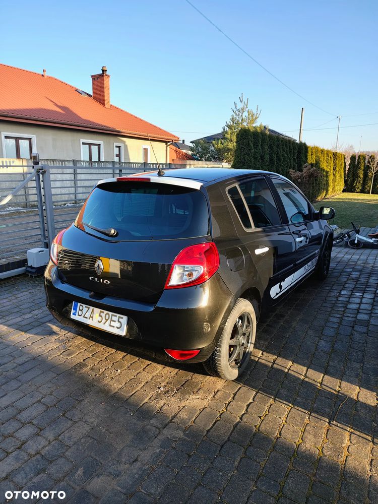 Renault Clio 1.2 TCE Expression - 9