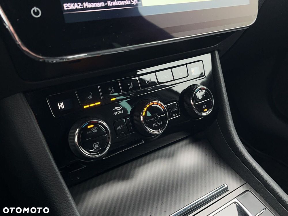 Skoda Superb 2.0 TDI SCR Sportline DSG - 32