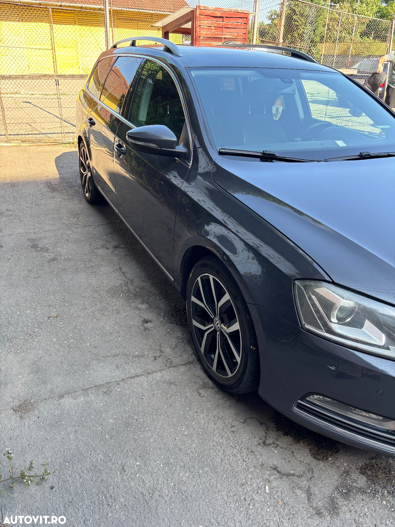 Volkswagen Passat Variant 2.0 TDI BlueMotion Technology Comfortline - 2