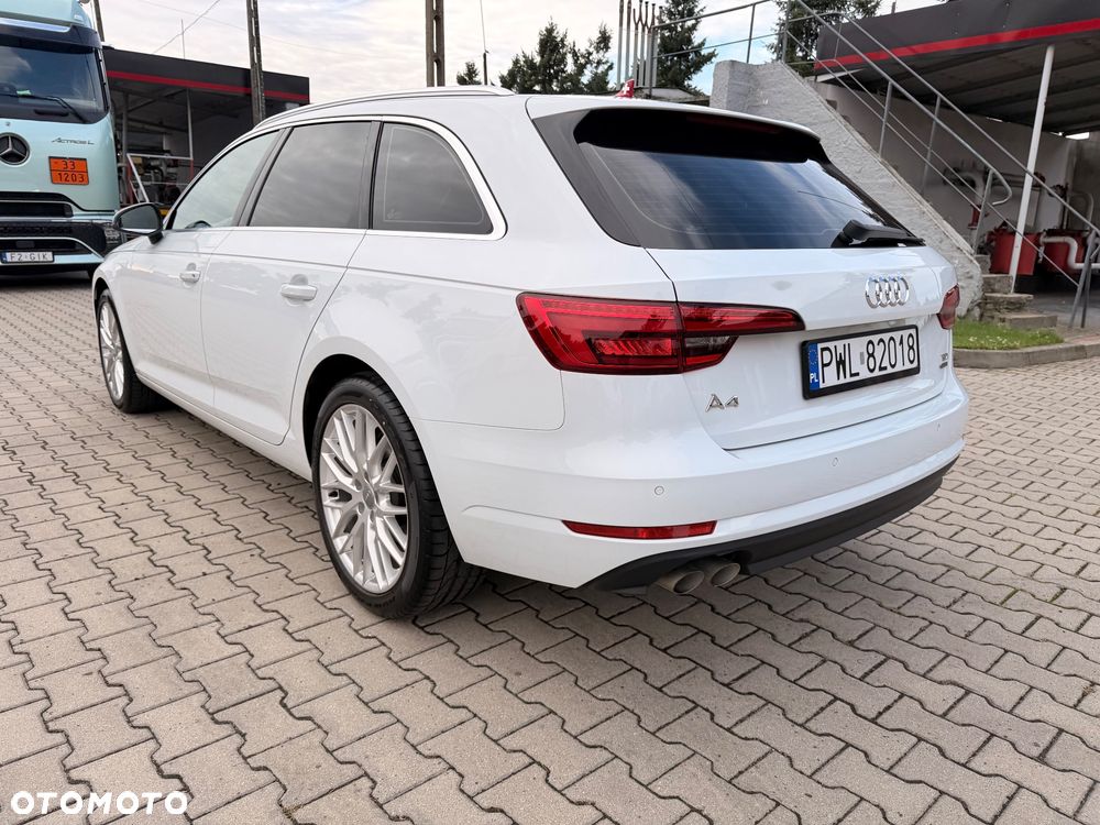 Audi A4 Avant 2.0 TDI S tronic quattro - 17