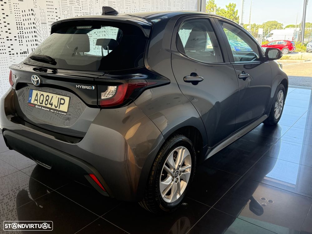 Toyota Yaris - 7