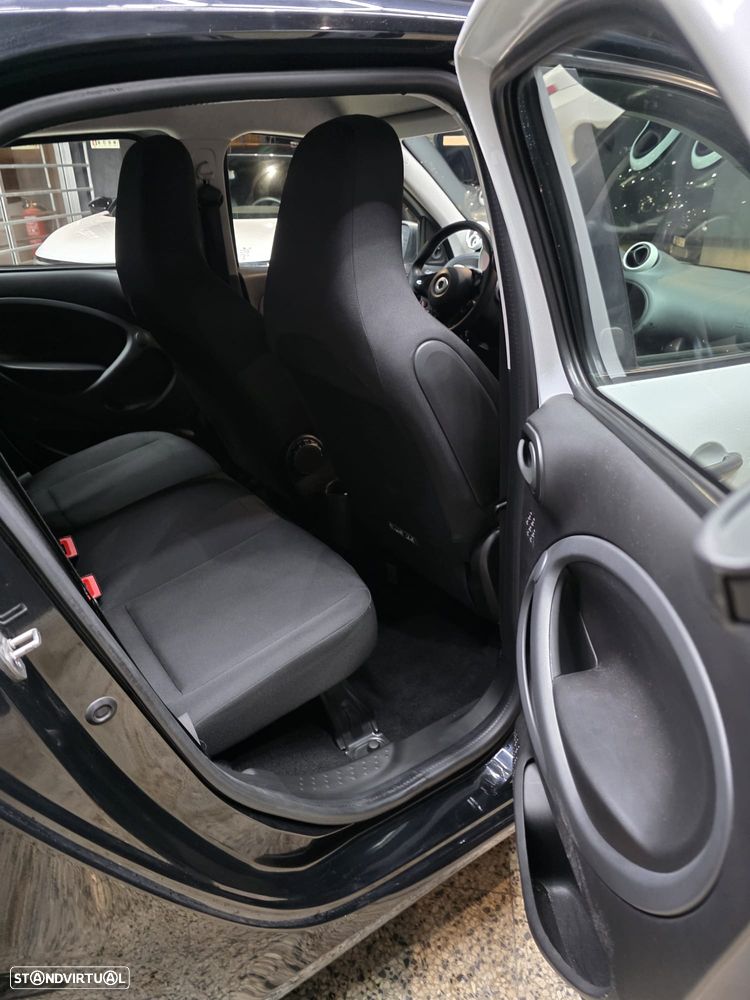 Smart ForFour Electric drive passion - 4