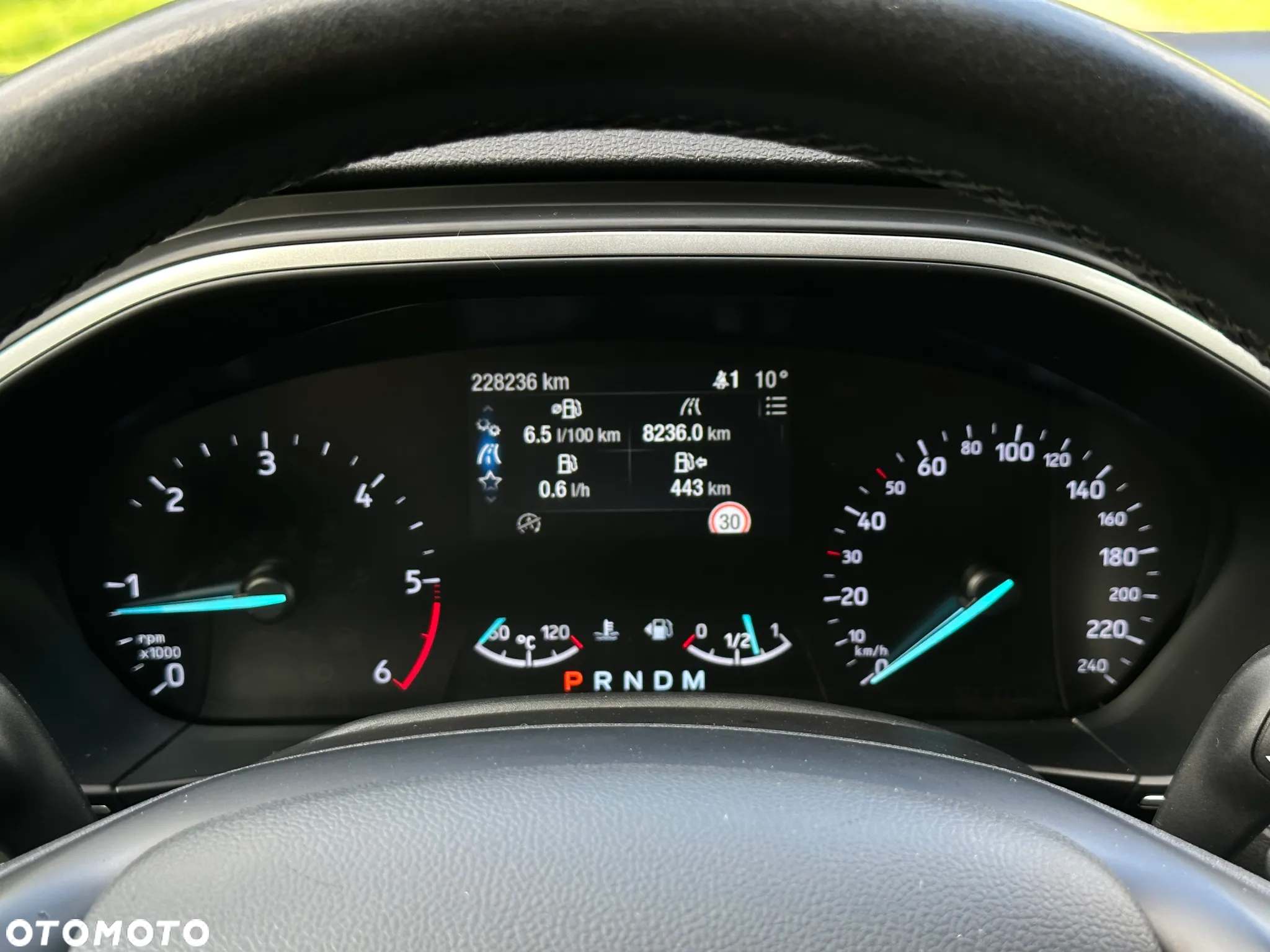 Ford Focus Turnier 1.5 EcoBlue Start-Stopp-System TITANIUM - 11