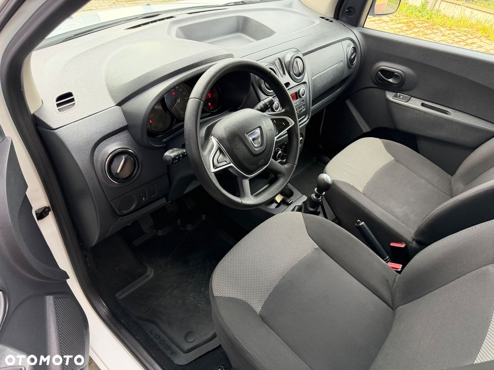Dacia Lodgy 1.3 TCe Open S&S - 17