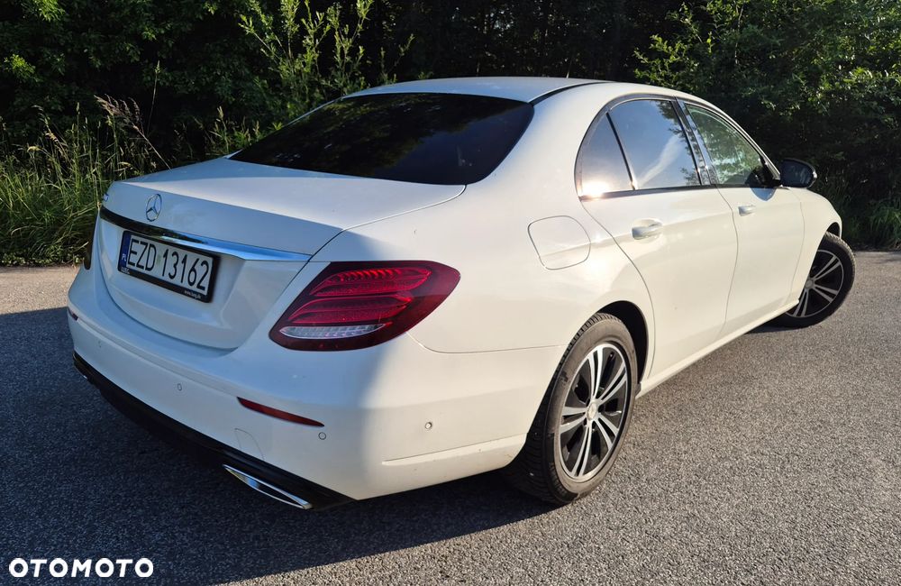 Mercedes-Benz Klasa E - 4